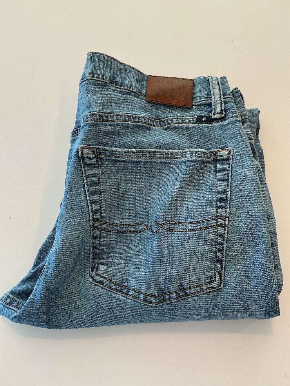 Lucky Brand Men’s 221 Straight Blue Jeans Size 36/30